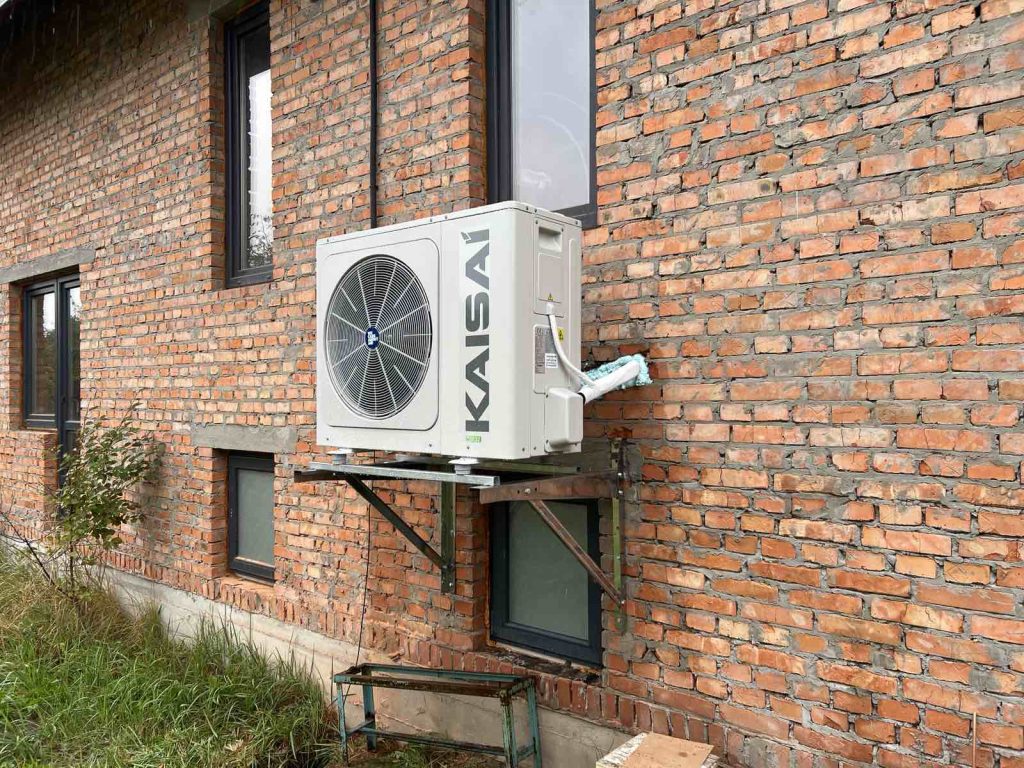 Монтаж кондиціонерів